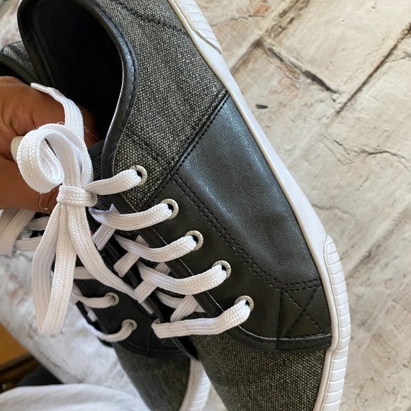 Nautica Gray Shoes - Picture 6 of 11